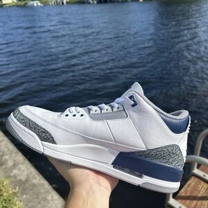 Jordan 3’s Midnight Navy